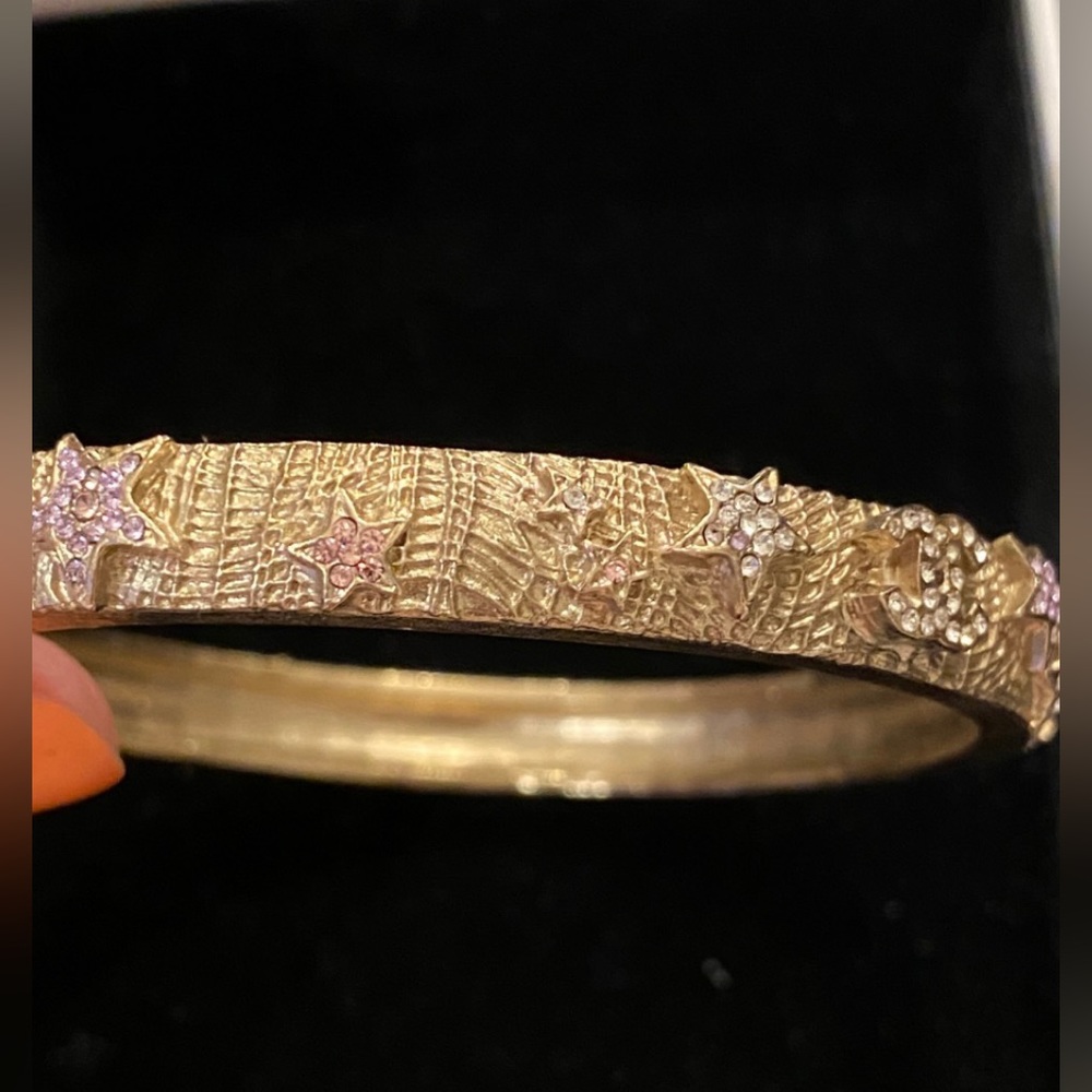 Chanel Bangle Bracelet Stars CCs with Crystals - Ltd. Ed. - Very Rare! - Picture 4 of 11